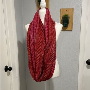 Red & Gold Textured Metallic Infinity Scarf